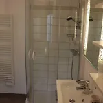 Апартаменты Des Sables Avec 1 Pour 2 Personnes Pouvant Etre Complete Par Avec Sa Salle De Bain Et Wc Si 4 Personnes *